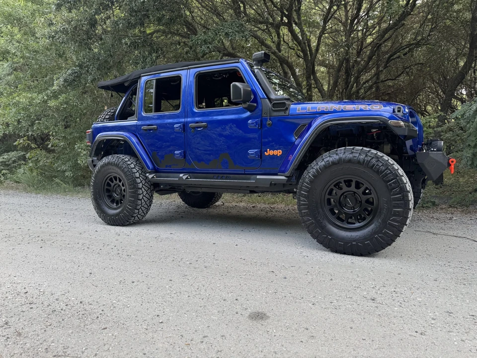 2018 Jeep JL Wrangler - Image 13 of 31