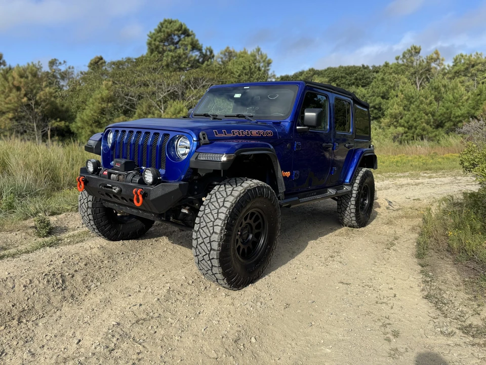 2018 Jeep JL Wrangler - Image 18 of 31