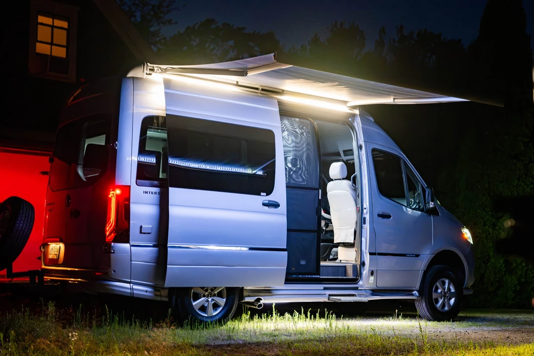 2019 Airstream - Image 23 of 31