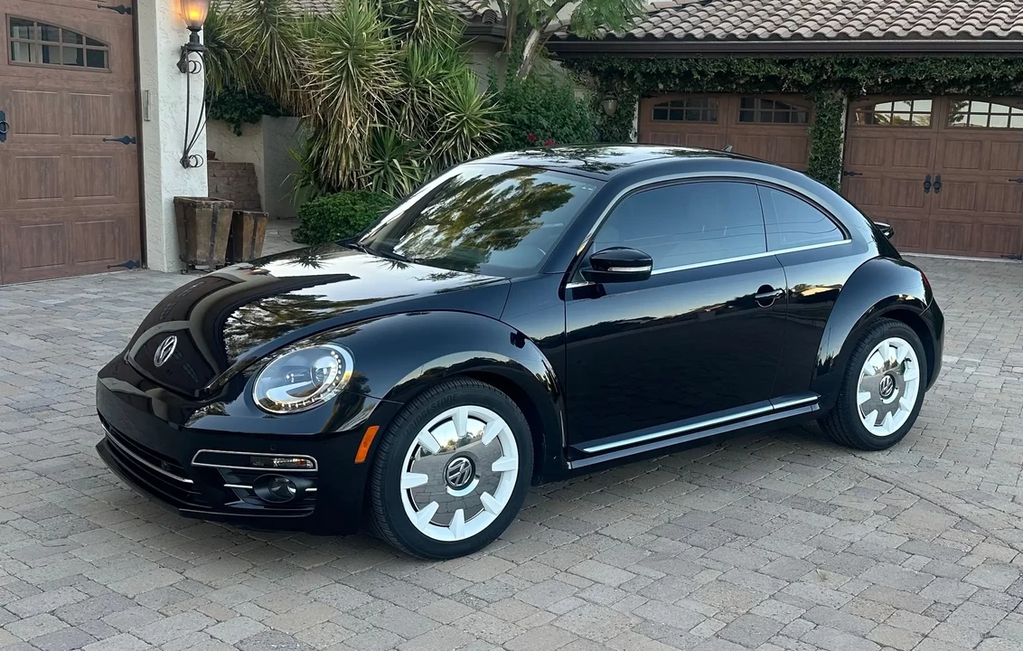 2019 Volkswagen A5 Beetle - Image 2 of 6