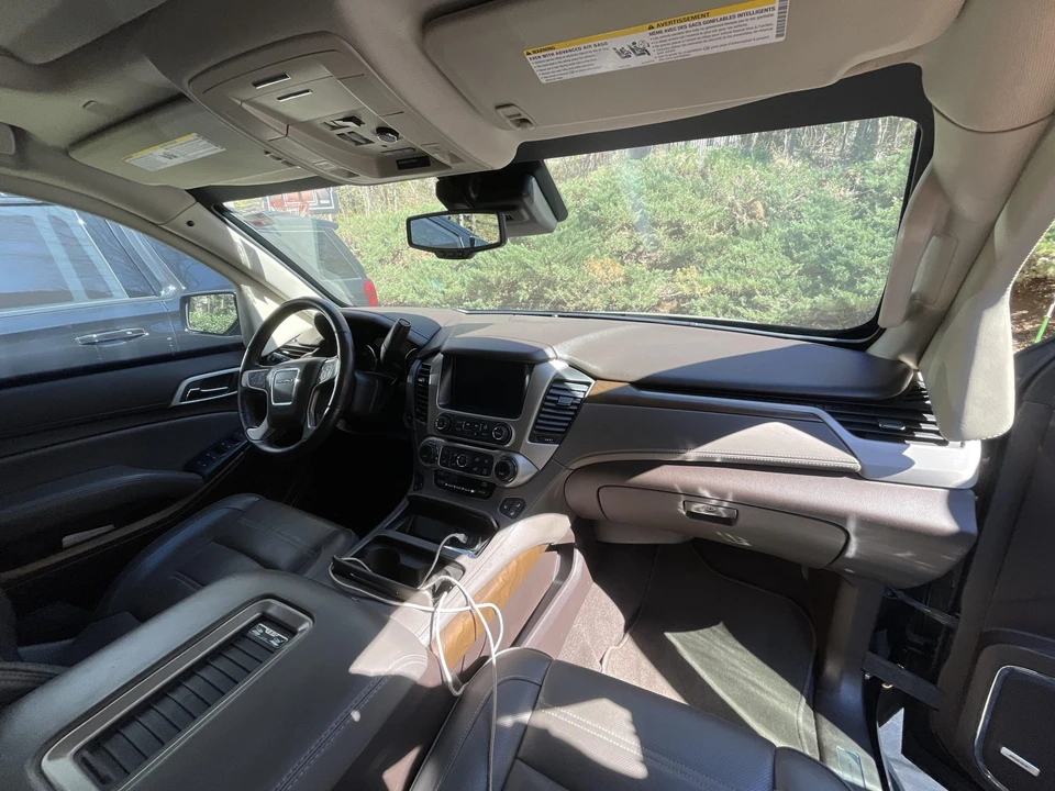 2020 GMC Yukon 4th Gen - Image 30 of 31