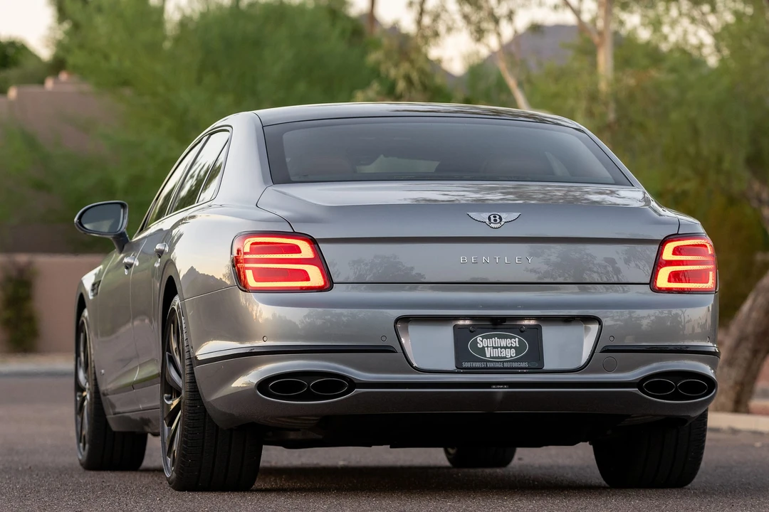 2021 Bentley Continental Flying Spur - Image 26 of 31