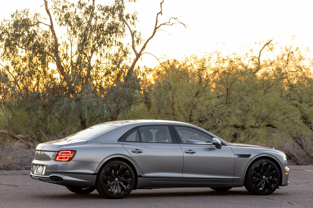 2021 Bentley Continental Flying Spur - Image 30 of 31