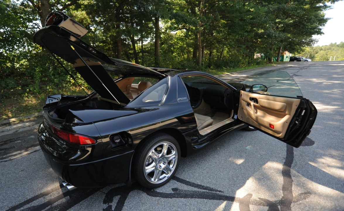 1997 Mitsubishi 3000GT Series 3 - Image 24 of 31