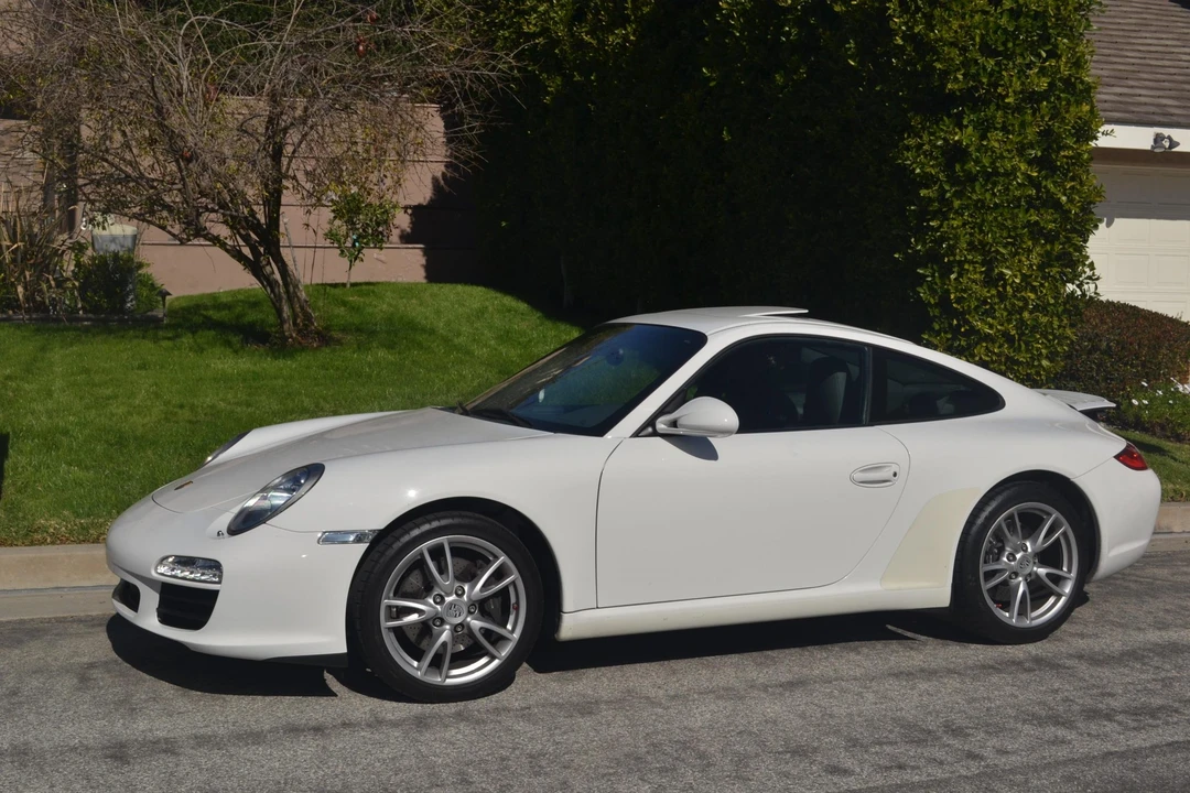 2009 Porsche 997 Carrera - Image 2 of 31