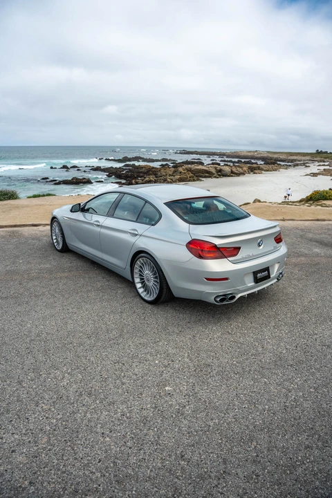 2016 BMW Alpina B6 - Image 13 of 31