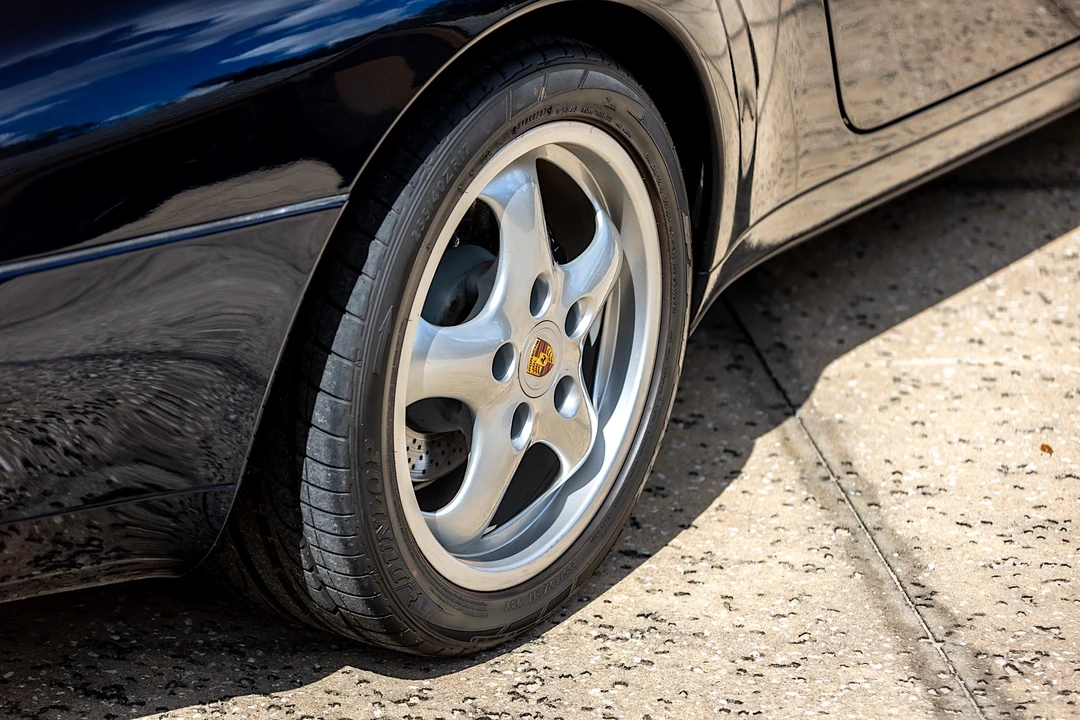 1995 Porsche 993 Carrera - Image 28 of 31