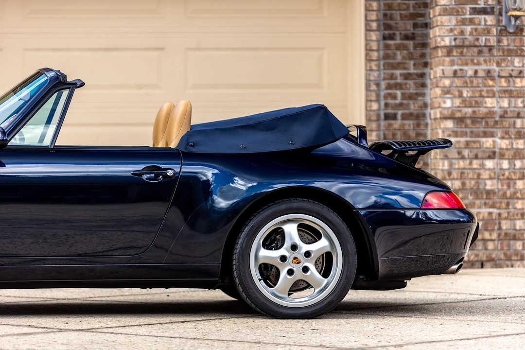 1995 Porsche 993 Carrera - Image 13 of 31
