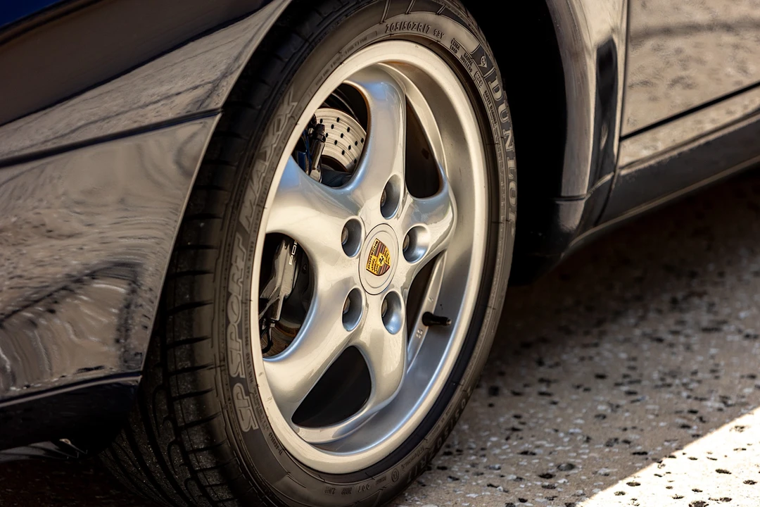 1995 Porsche 993 Carrera - Image 25 of 31