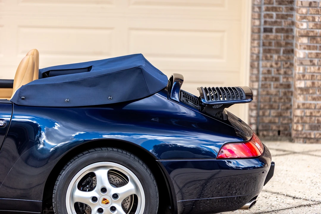 1995 Porsche 993 Carrera - Image 15 of 31