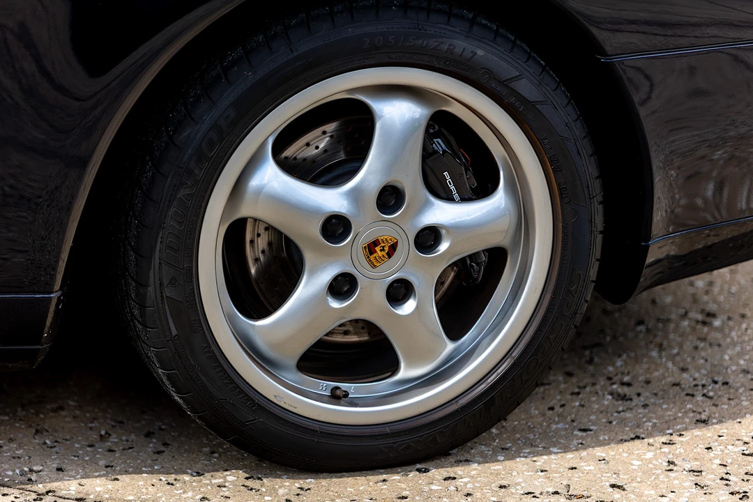 1995 Porsche 993 Carrera - Image 26 of 31