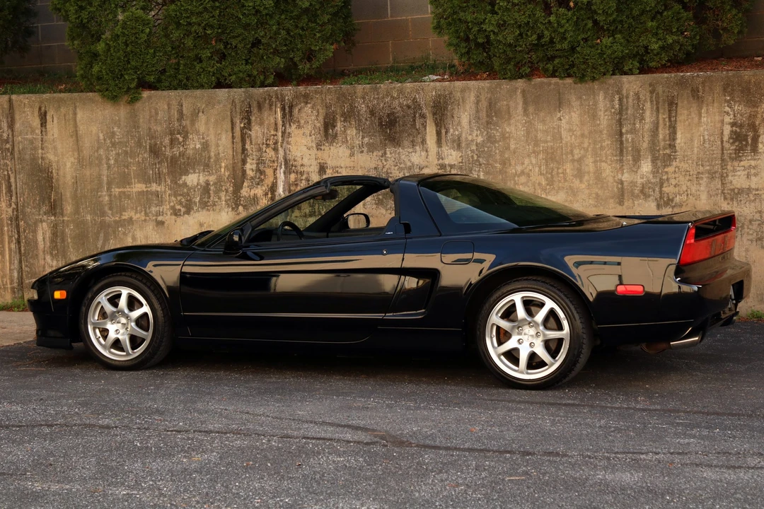 1998 Acura NA2 NSX - Image 15 of 31