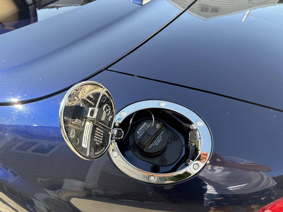 2011 Mazda NC MX-5 Miata - Image 29 of 31