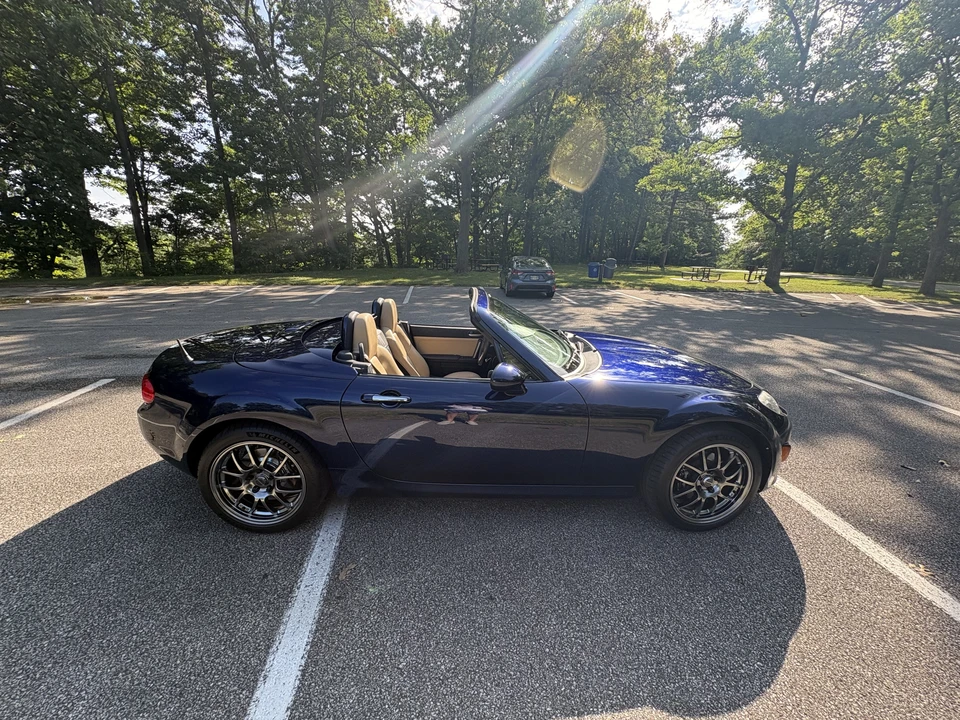 2011 Mazda NC MX-5 Miata - Image 15 of 31