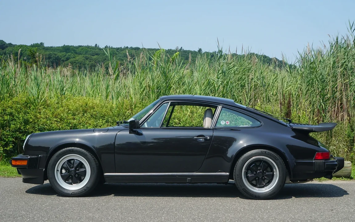 1989 Porsche 911 Carrera 3.2 - Image 4 of 6