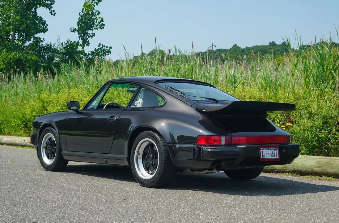 1989 Porsche 911 Carrera 3.2 - Image 5 of 6