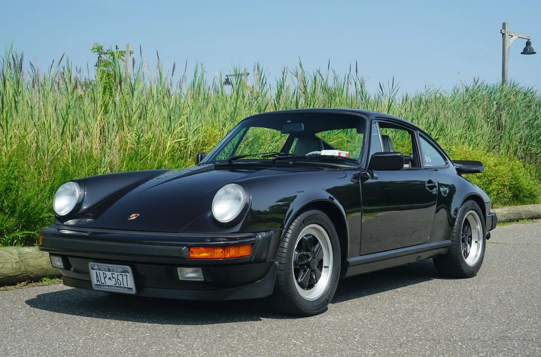 1989 Porsche 911 Carrera 3.2 - Image 3 of 6