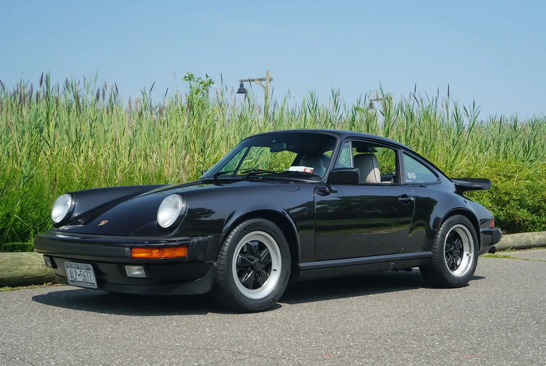 1989 Porsche 911 Carrera 3.2 - Image 2 of 6