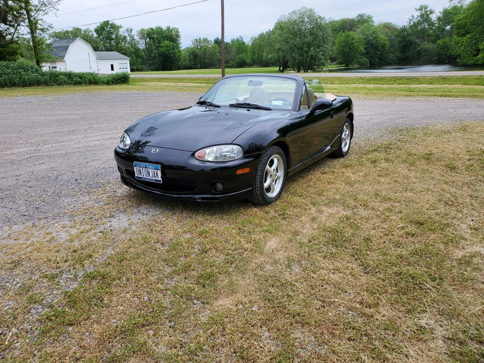 2000 Mazda NB MX-5 Miata - Image 3 of 31
