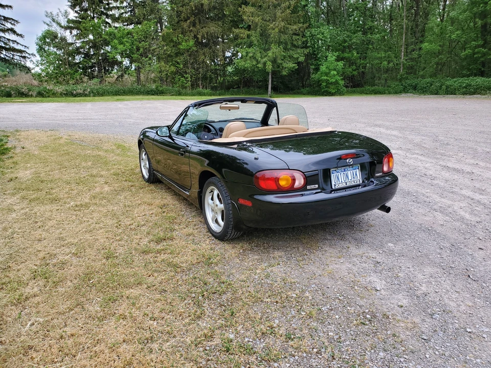 2000 Mazda NB MX-5 Miata - Image 12 of 31