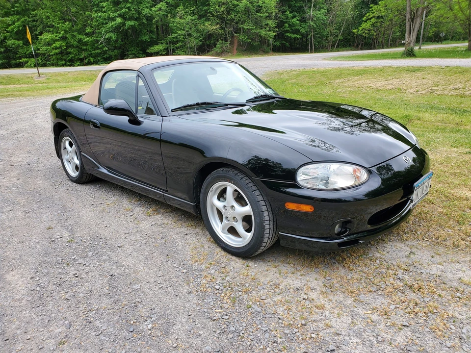 2000 Mazda NB MX-5 Miata - Image 17 of 31