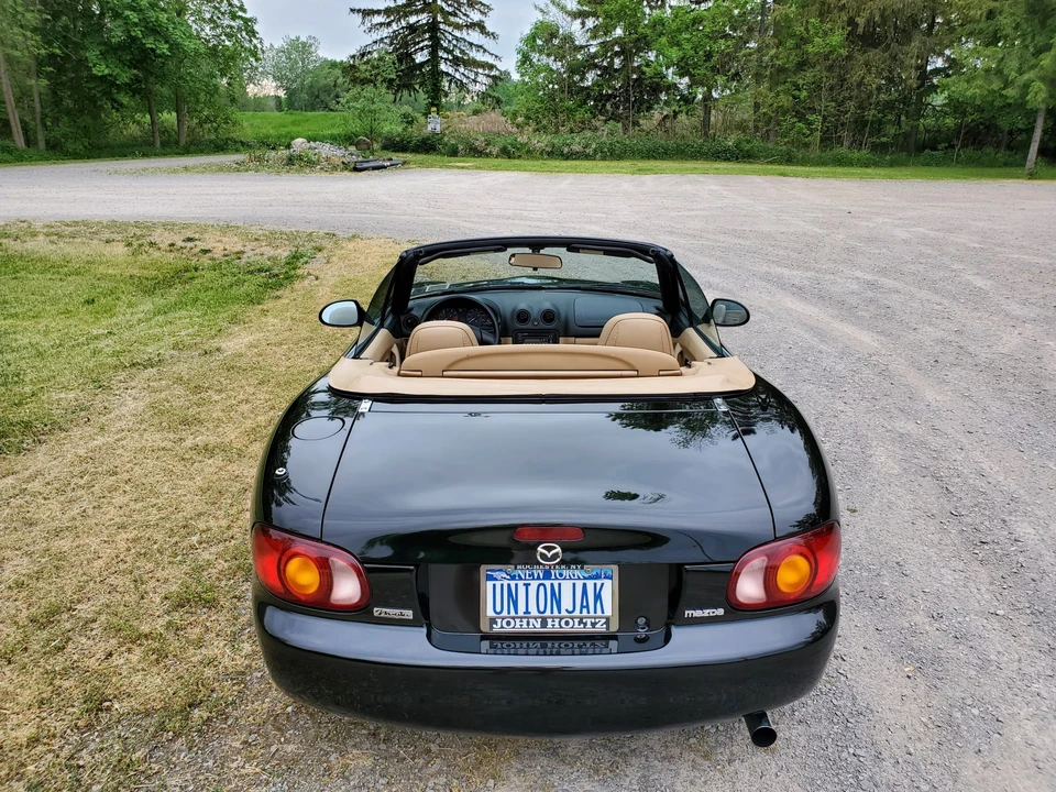 2000 Mazda NB MX-5 Miata - Image 11 of 31