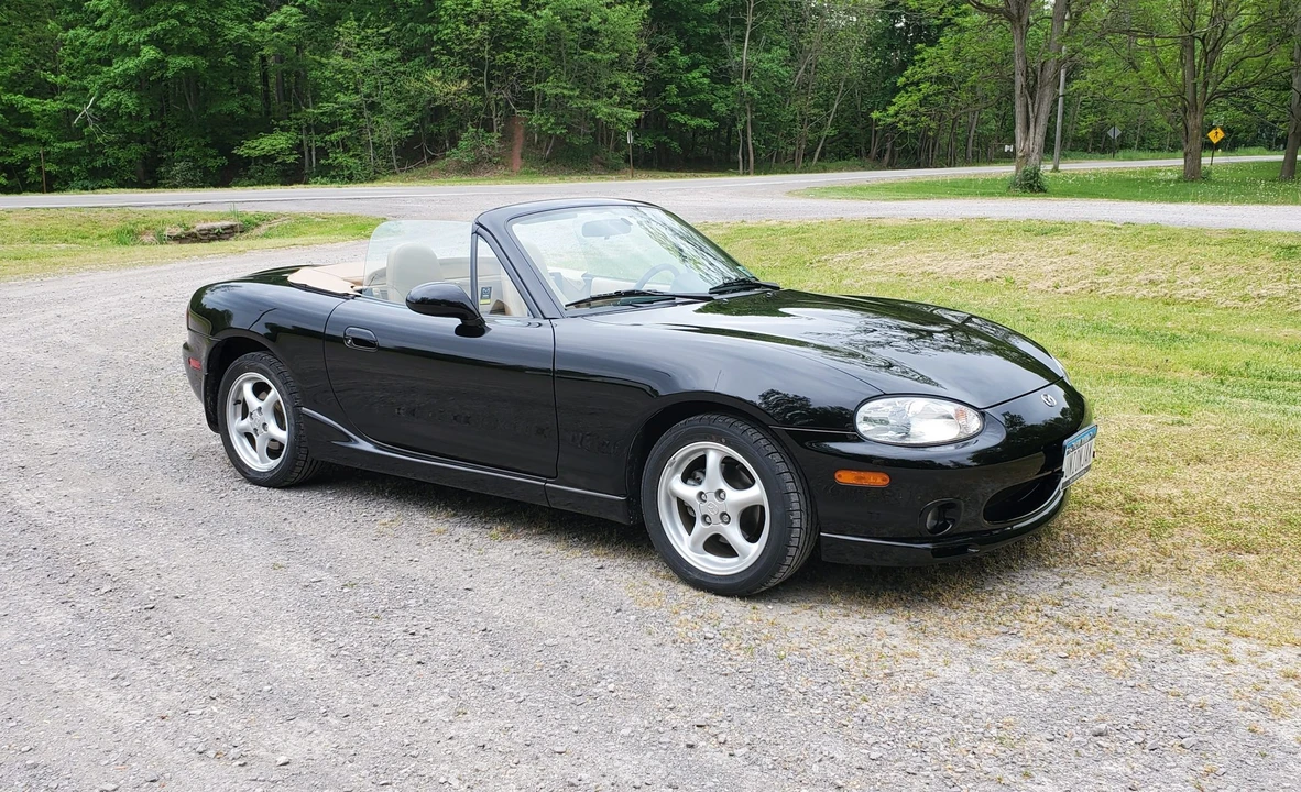 2000 Mazda NB MX-5 Miata - Image 5 of 31