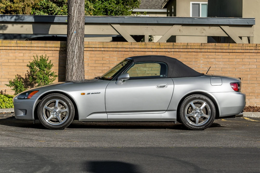 2003 Honda AP1 S2000 - Image 3 of 31