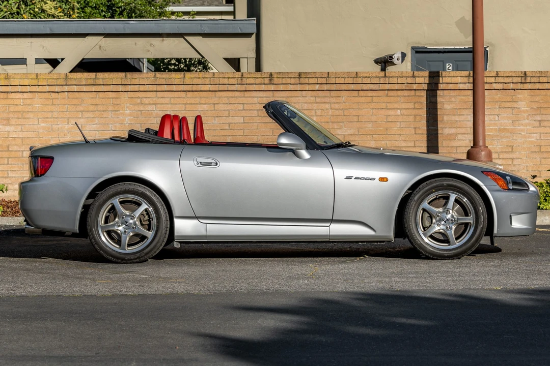 2003 Honda AP1 S2000 - Image 12 of 31