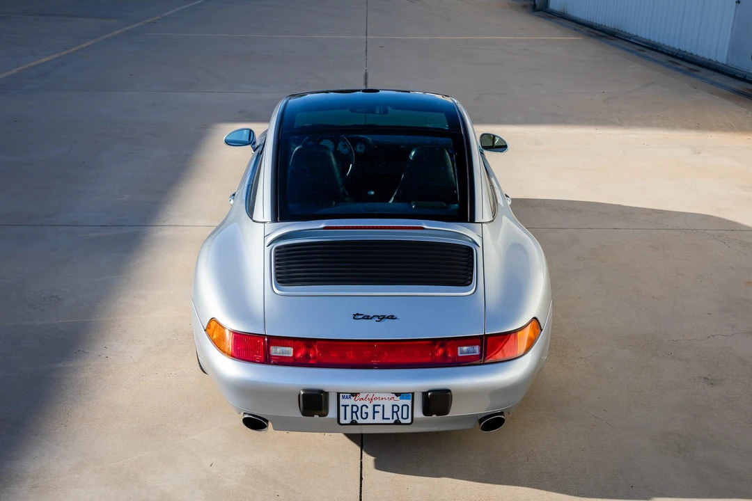 1996 Porsche 993 Carrera - Image 9 of 31