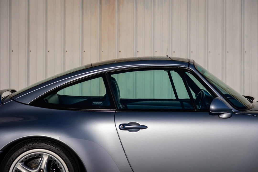 1996 Porsche 993 Carrera - Image 24 of 31