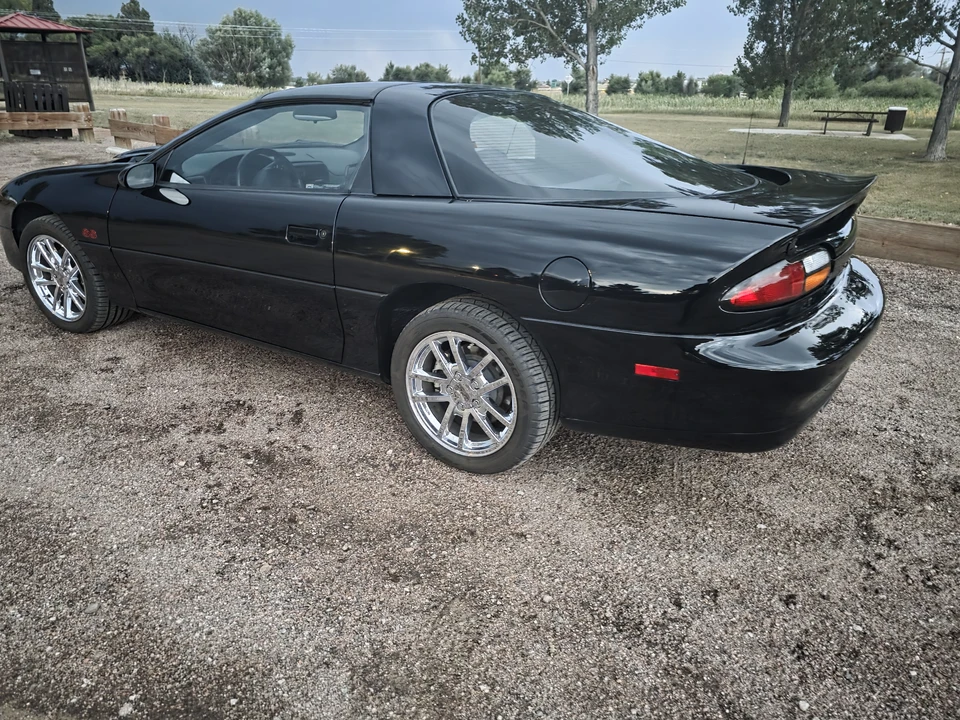 2002 Chevrolet Camaro SS 4th Gen - Image 24 of 31