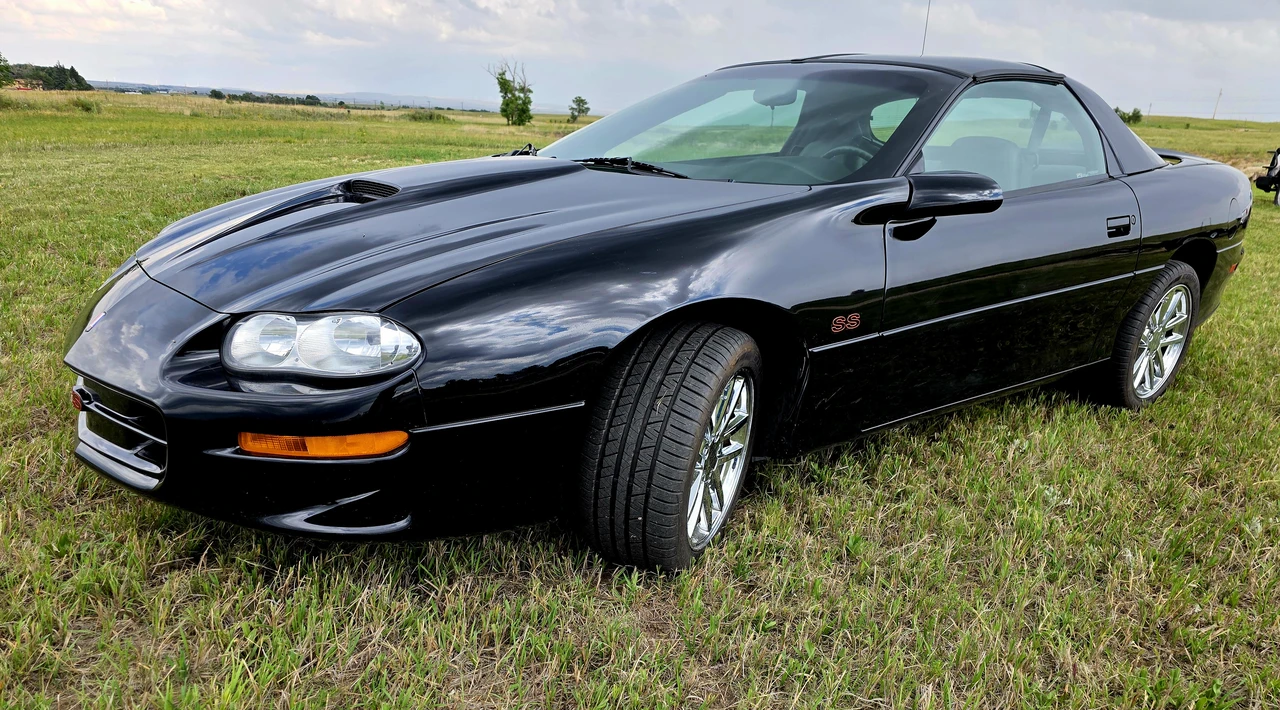 2002 Chevrolet Camaro SS 4th Gen - Image 12 of 31