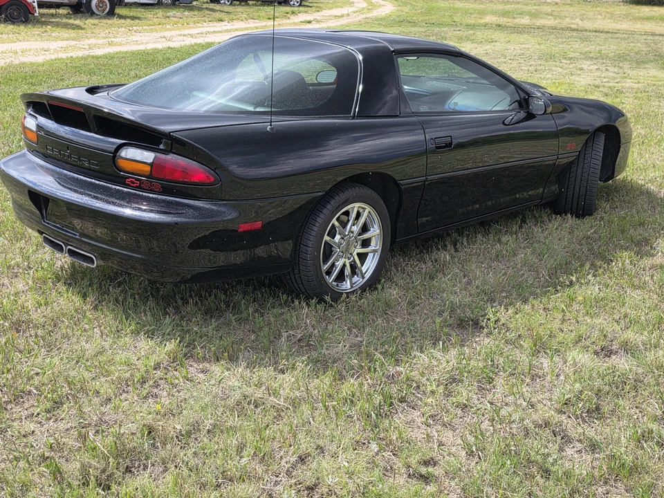 2002 Chevrolet Camaro SS 4th Gen - Image 5 of 31