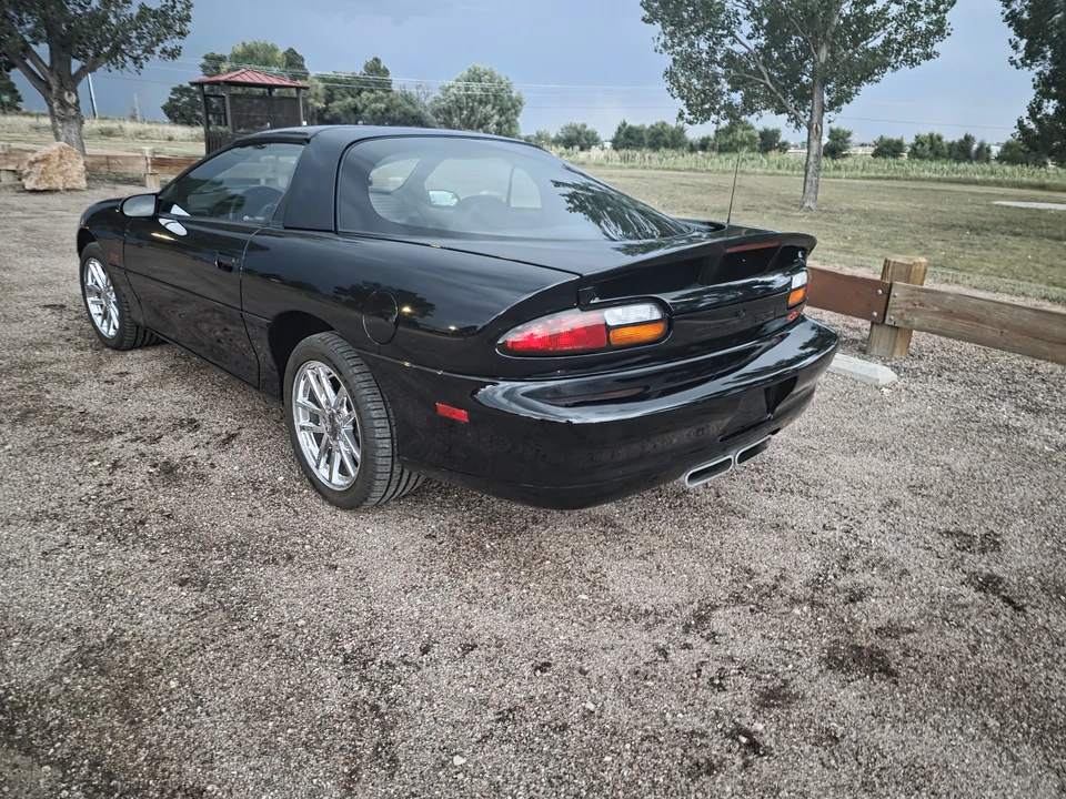 2002 Chevrolet Camaro SS 4th Gen - Image 25 of 31