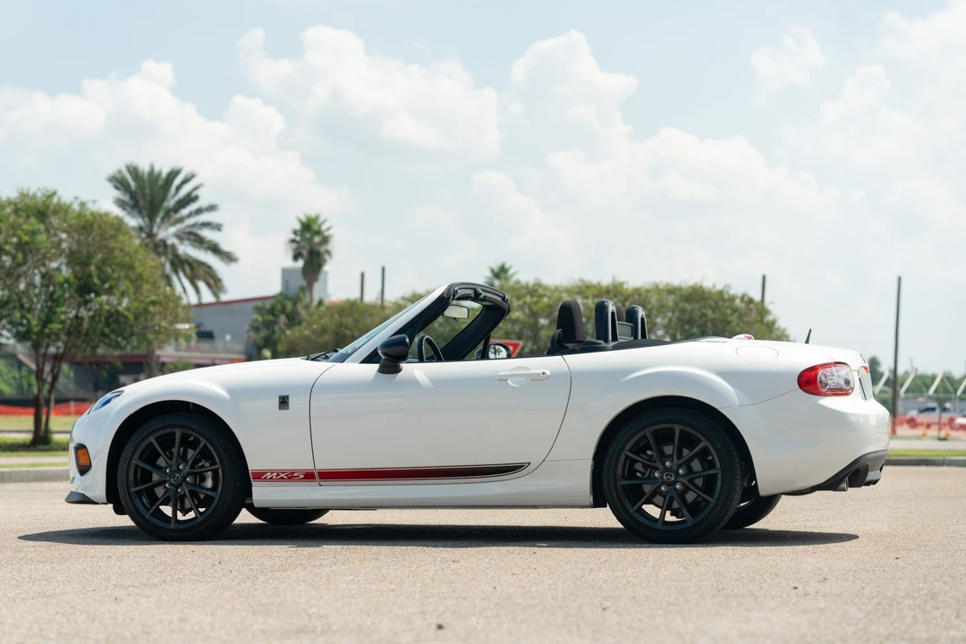 2013 Mazda NC MX-5 Miata - Image 6 of 31