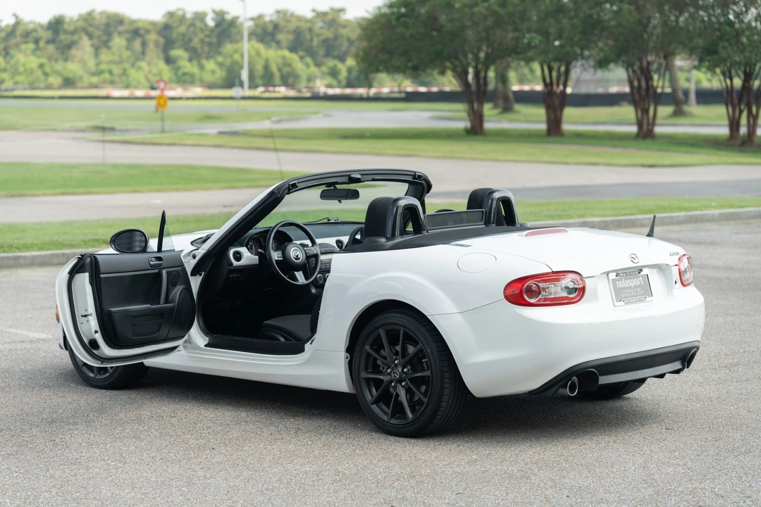 2013 Mazda NC MX-5 Miata - Image 24 of 31