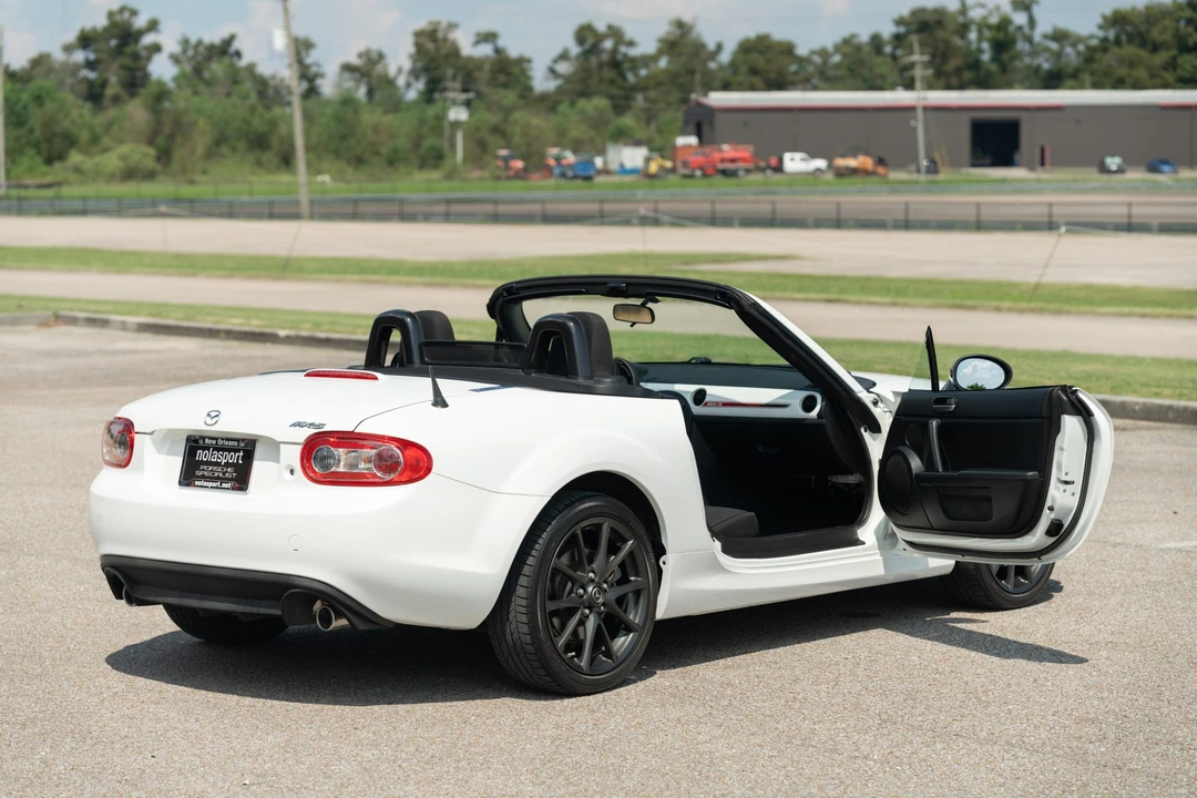2013 Mazda NC MX-5 Miata - Image 27 of 31