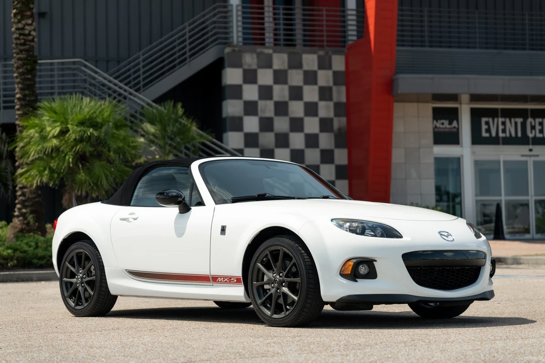 2013 Mazda NC MX-5 Miata - Image 29 of 31