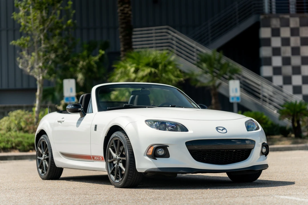 2013 Mazda NC MX-5 Miata - Image 20 of 31