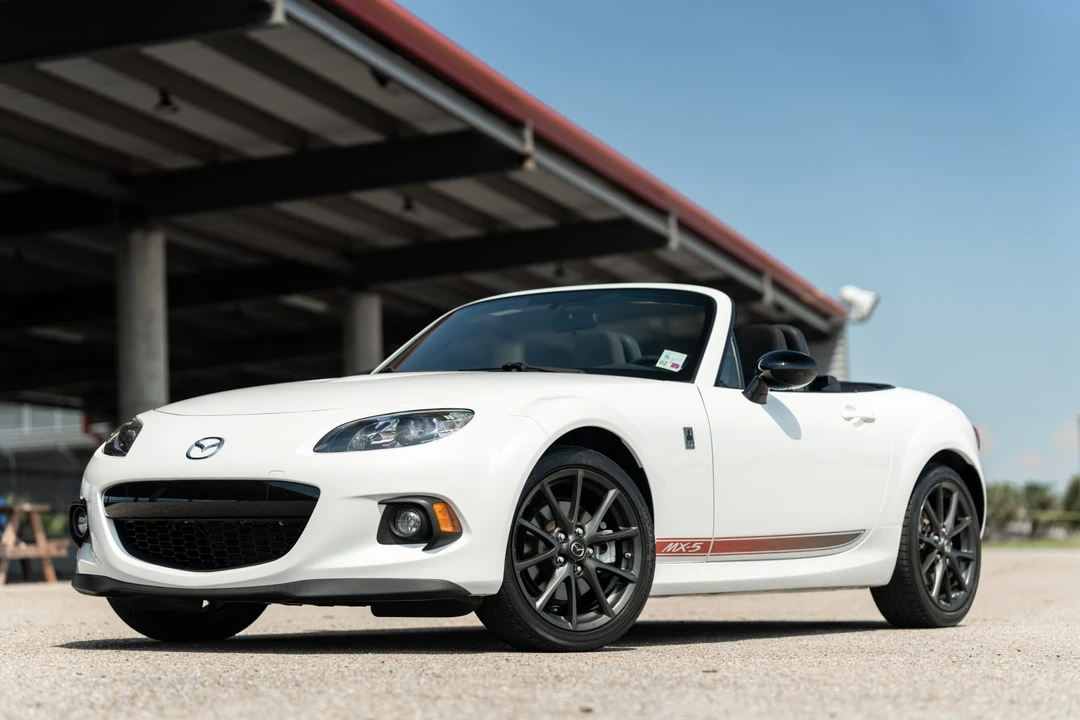 2013 Mazda NC MX-5 Miata - Image 3 of 31