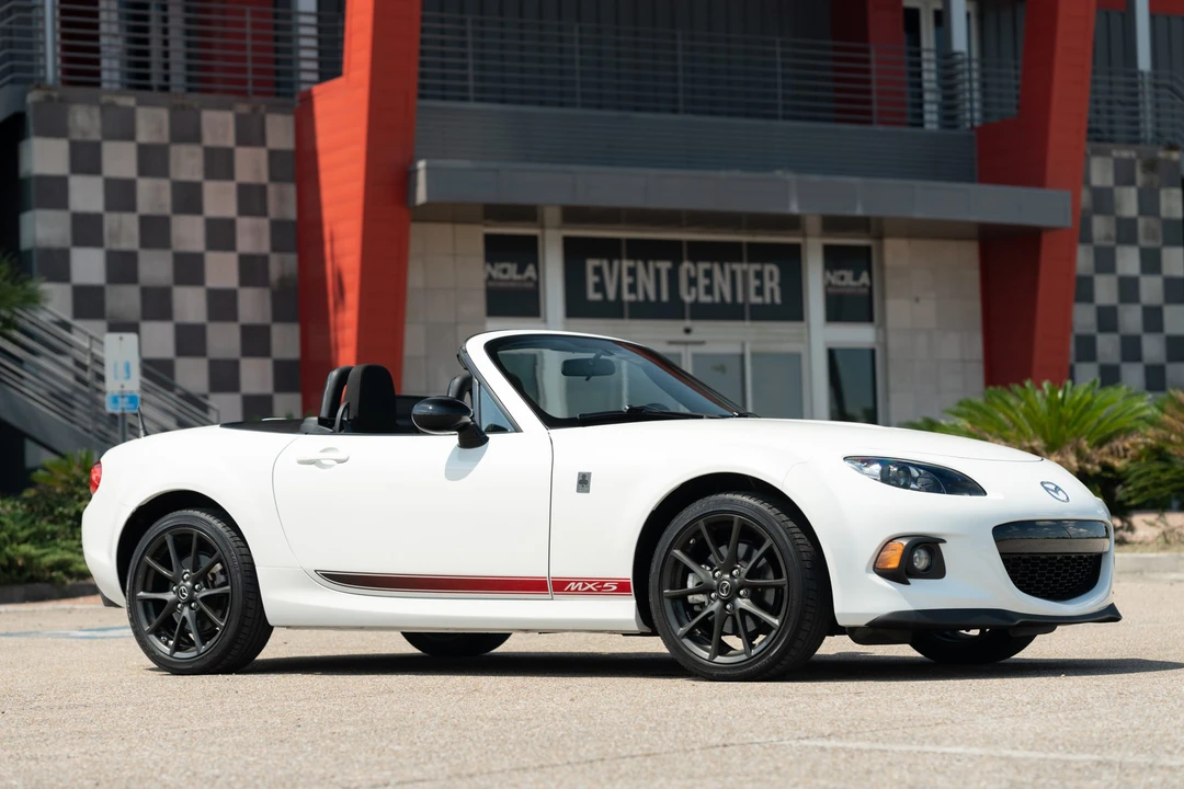 2013 Mazda NC MX-5 Miata - Image 14 of 31