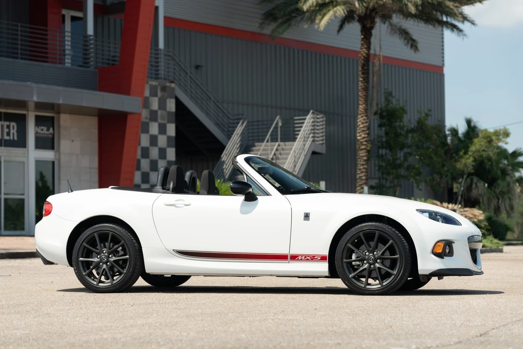 2013 Mazda NC MX-5 Miata - Image 13 of 31