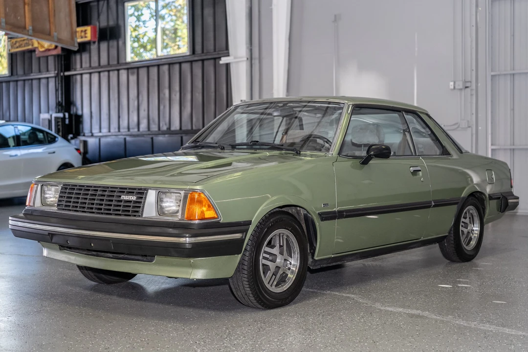 1982 Mazda - Image 7 of 31