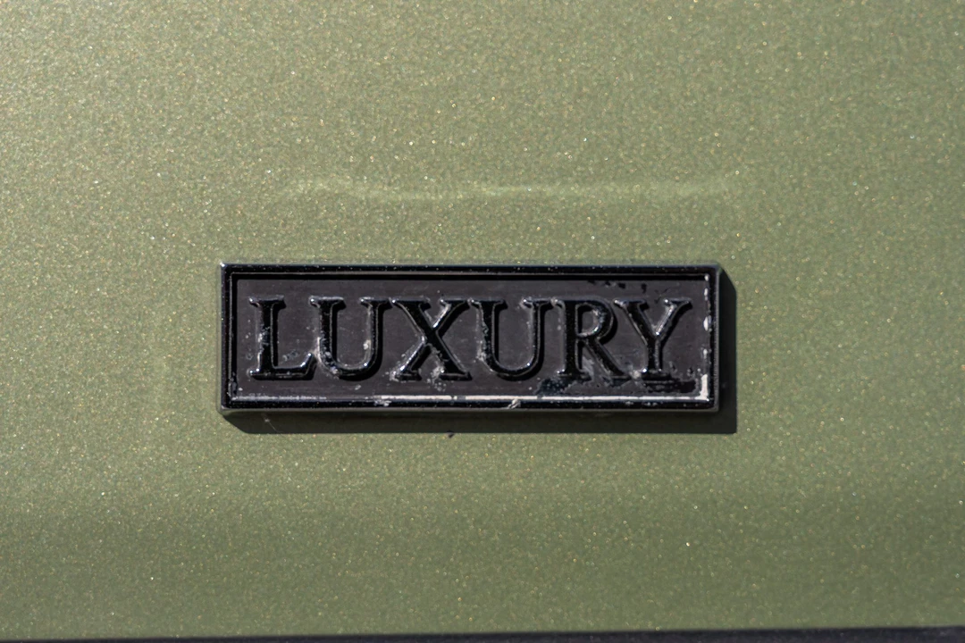 1982 Mazda - Image 24 of 31