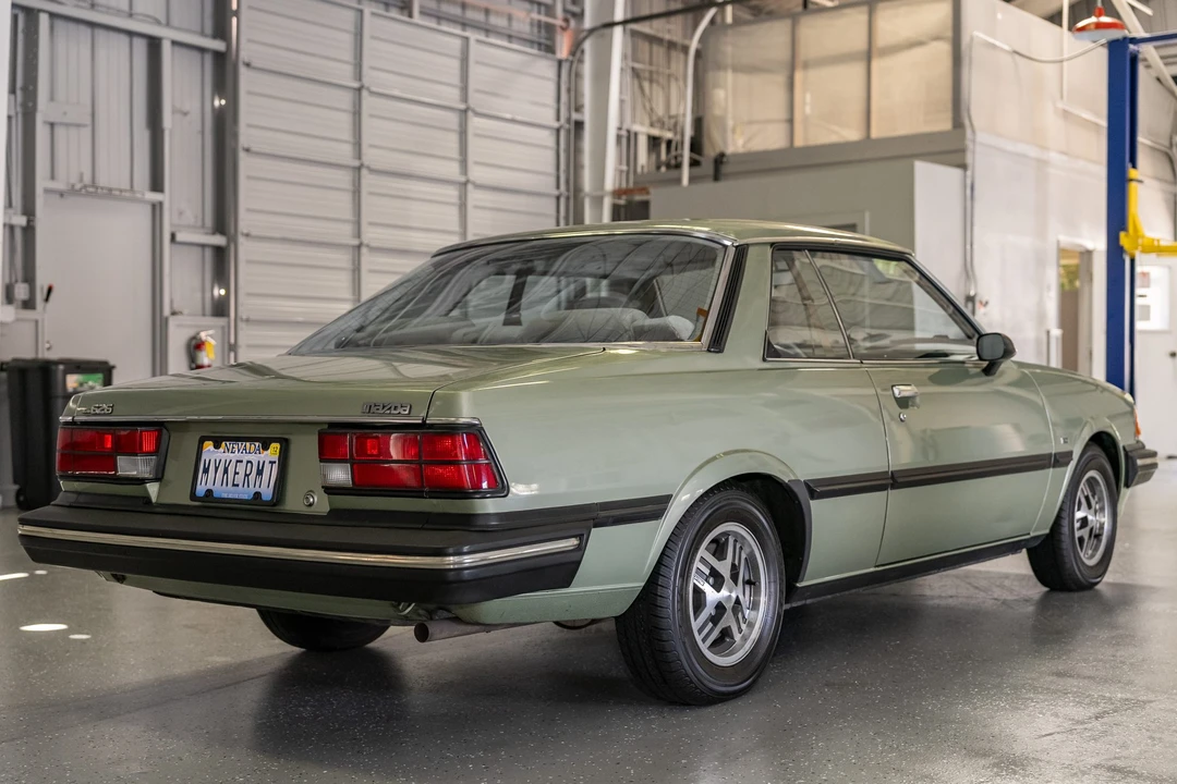 1982 Mazda - Image 4 of 31