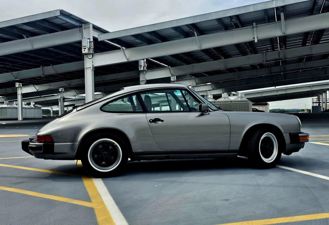 1989 Porsche 911 Carrera 3.2 - Image 23 of 31