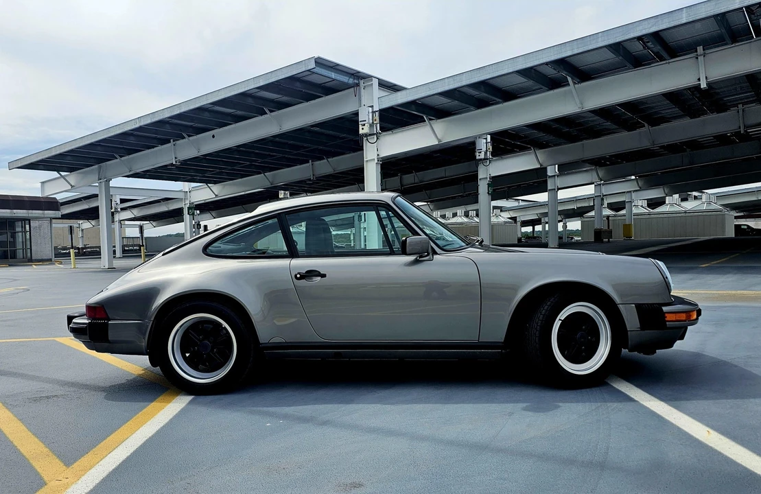 1989 Porsche 911 Carrera 3.2 - Image 21 of 31