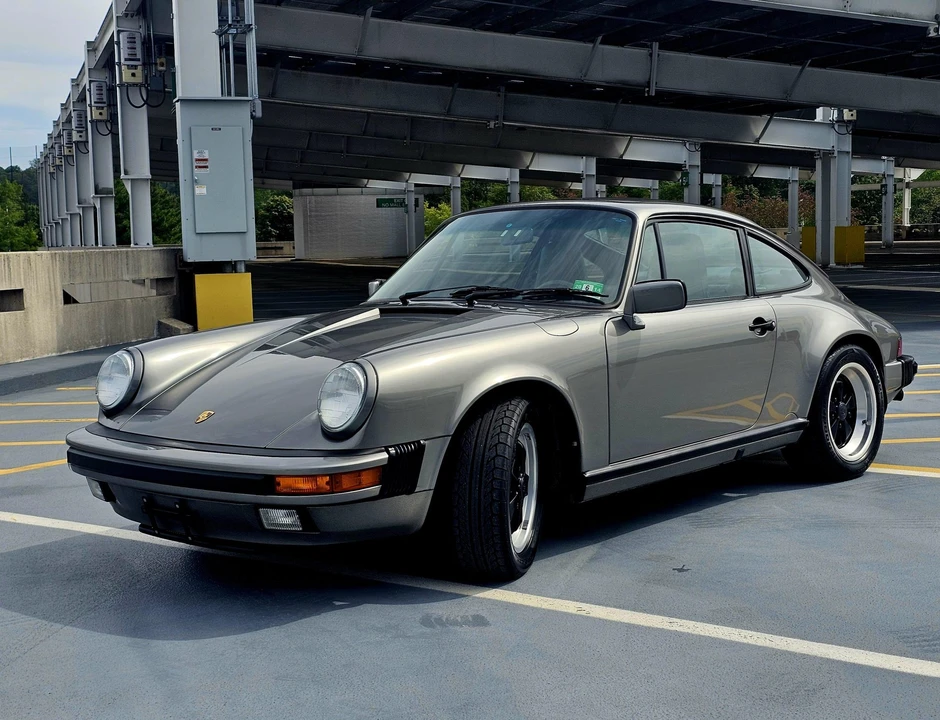 1989 Porsche 911 Carrera 3.2 - Image 10 of 31