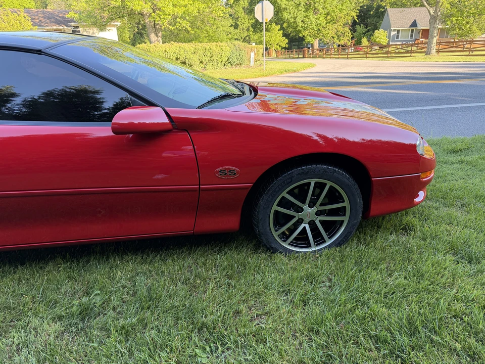 2002 Chevrolet Camaro SS 4th Gen - Image 4 of 31